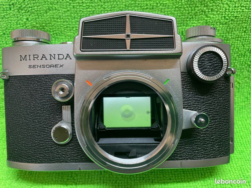 Ancien appareil photo MIRANDA SENSOREX et accessoires (Gebraucht) in Bulle für CHF 100 - nur
