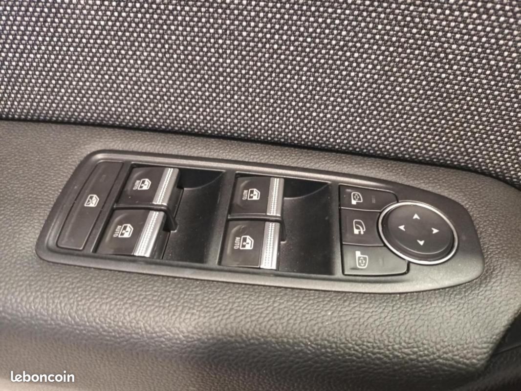 Renault Captur Eco-G 100 ch Techno (image 19)