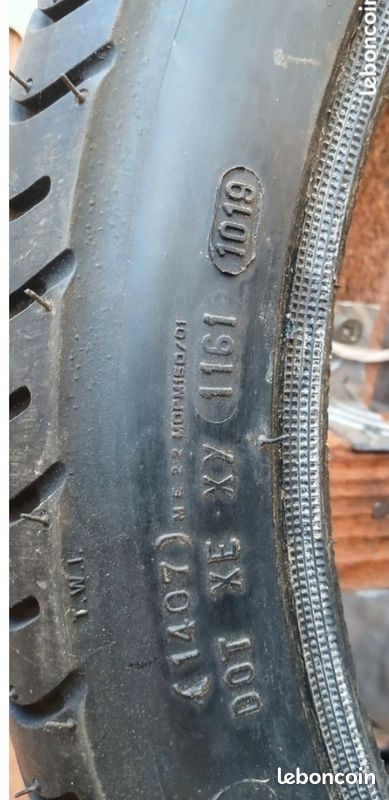 Pneu neuf METZELER ME22 (image 2)