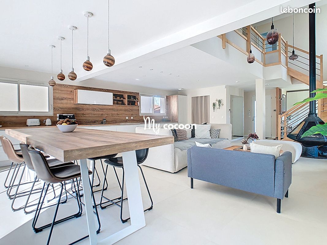 Maison 5 pièces 145 m² · à Ambérieu-en-Bugey · 145 m² · 375 000 €