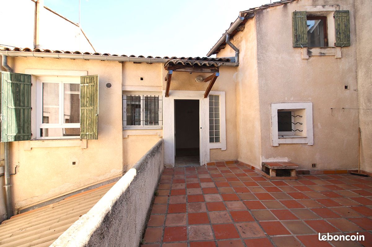 Appartement 3 pièces 73 m² · à Nîmes · 73 m² · 137 000 €