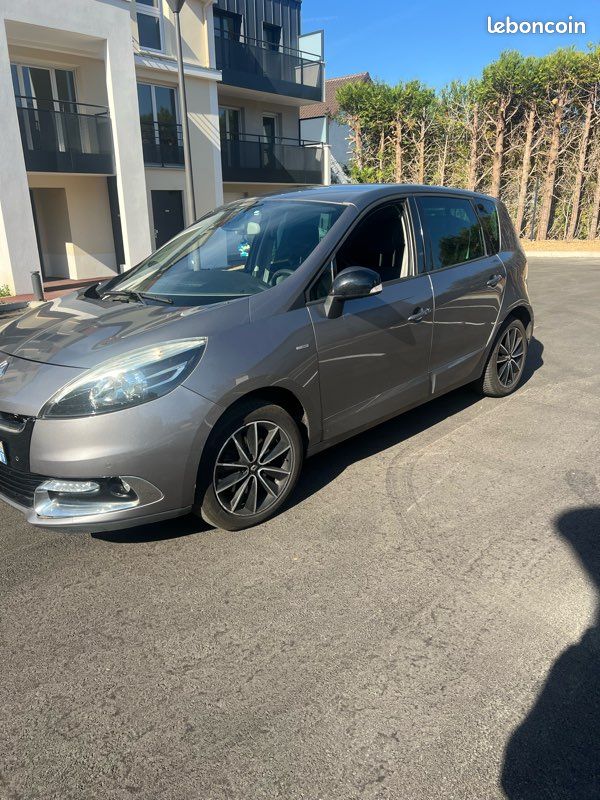 Renault scenic 1,5 dci ENERGY BOSE SEMI CUIR (image 3)
