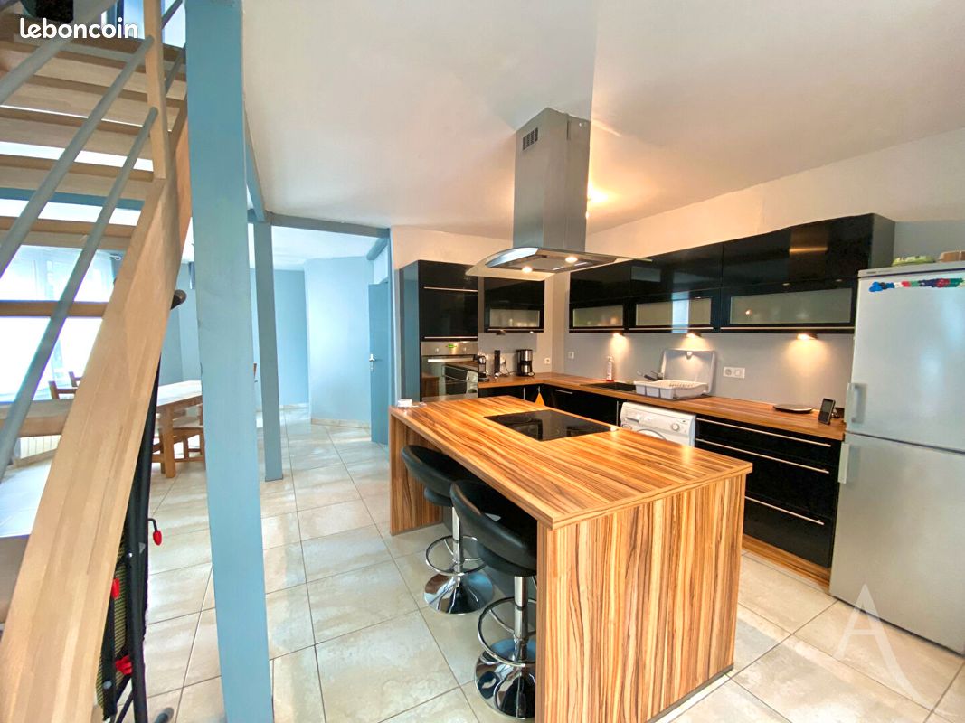 Appartement 4 pièces 97 m² · à Bourges · 97 m² · 695 €/mois
