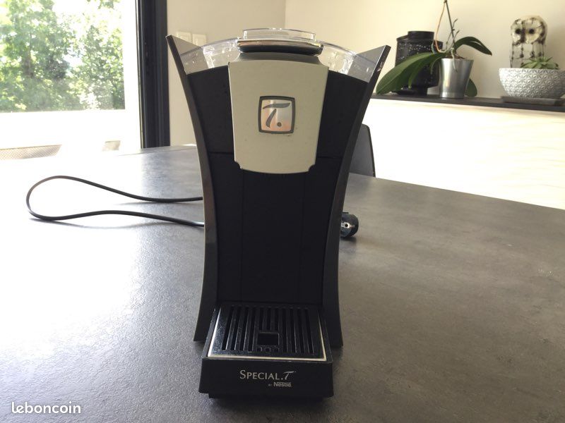Vends machine à thé nestle (image 2)