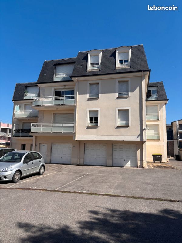 Appartement 2 pièces 47 m² · à Sainte-Geneviève-des-Bois · 47 m² · 923 €