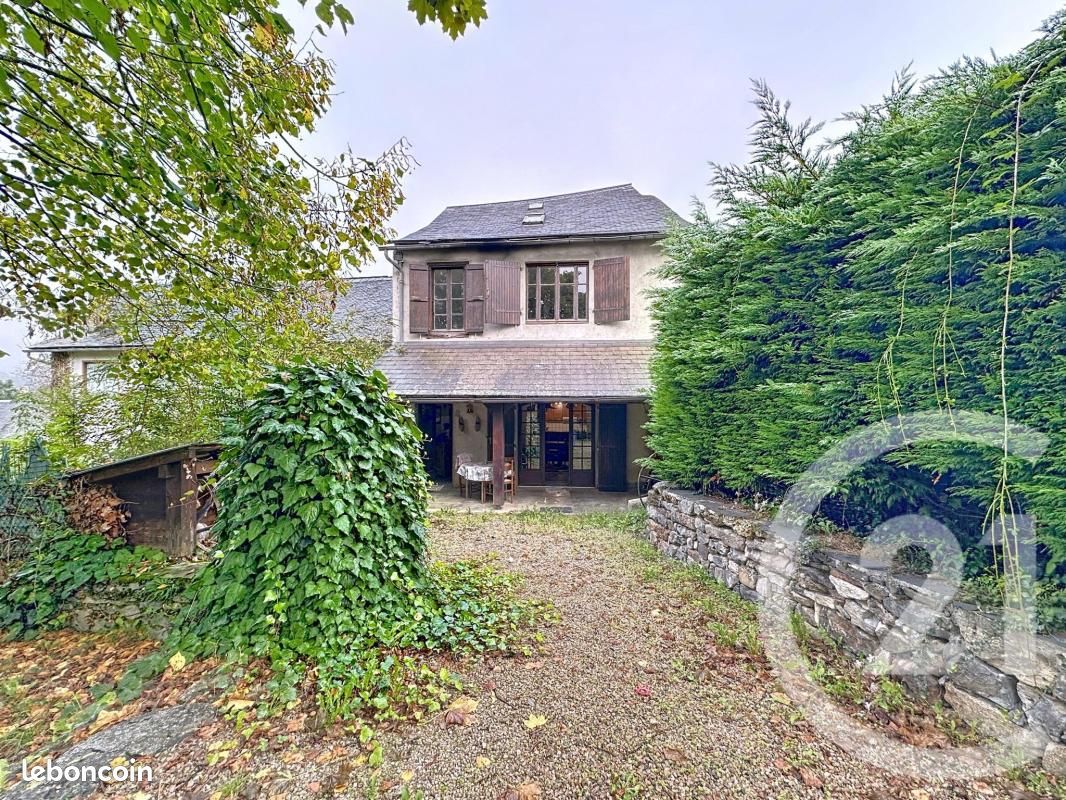 Maison 5 pièces 98 m² · à Cescau · 98 m² · 130 000 €