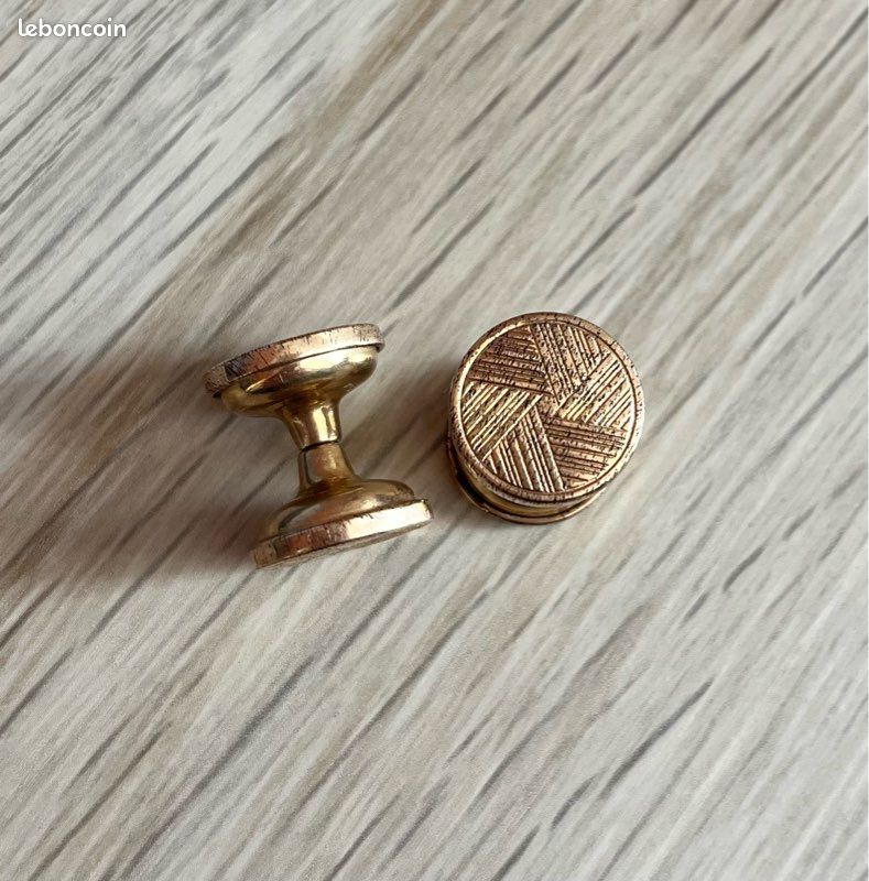 Boutons De Manchette AMITA - Pagode Noire Et Damas Japonais Doré - Réf 32816