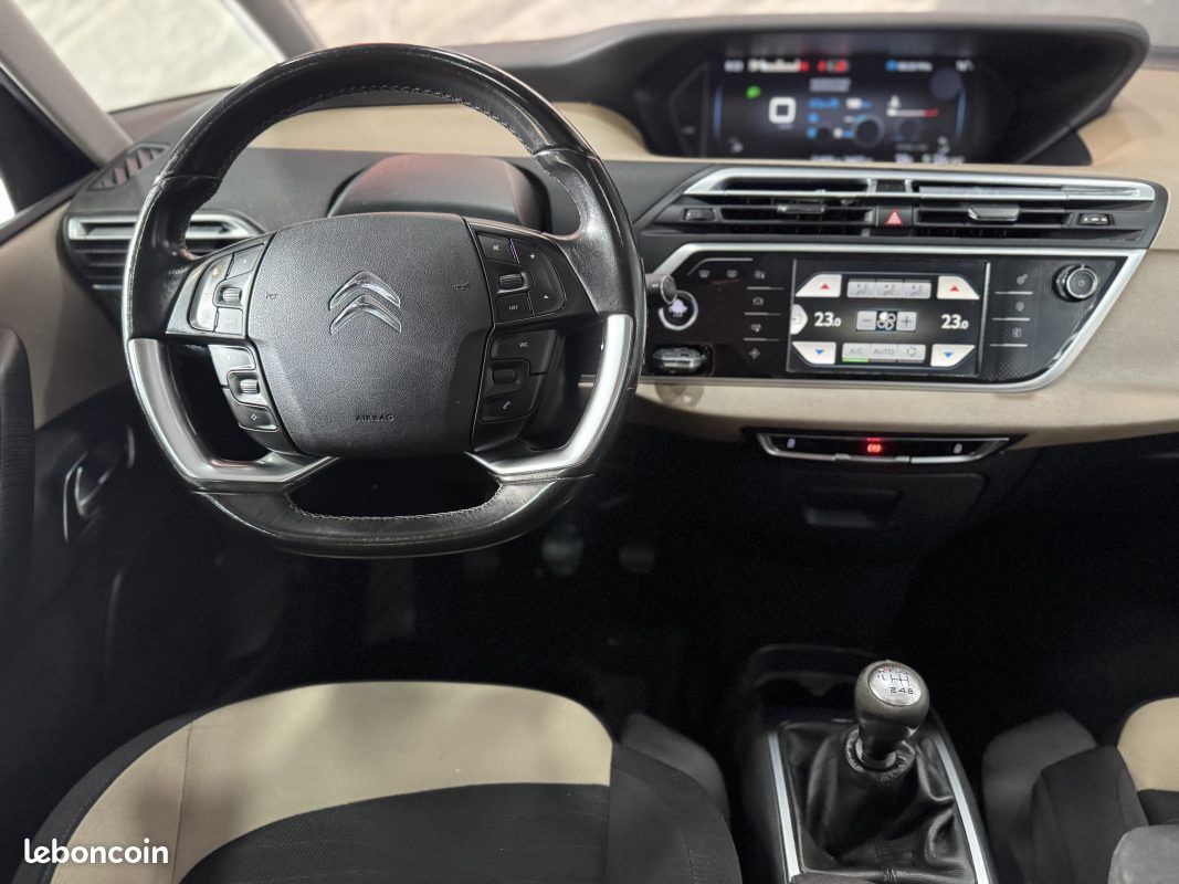 Citroen c4 e-hdi 115ch attraction 2014 (image 13)