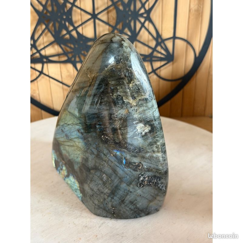 Labradorite (2.04kg) (image 5)