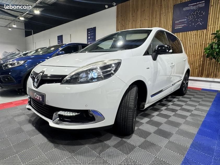 RENAULT SCENIC 1.6 dCi 130 Bose PHASE 3 (image 4)
