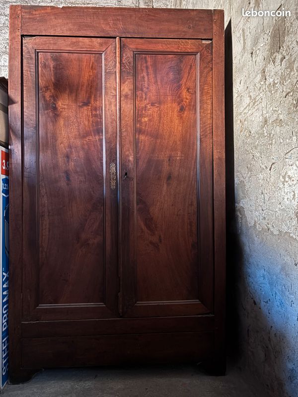 Armoire ancienne années 50 bois noble bon état 121*50*210cm (image 1)