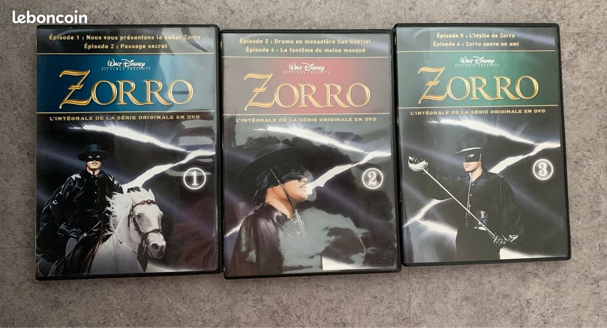 Lot de 3 DVD Zorro (image 1)