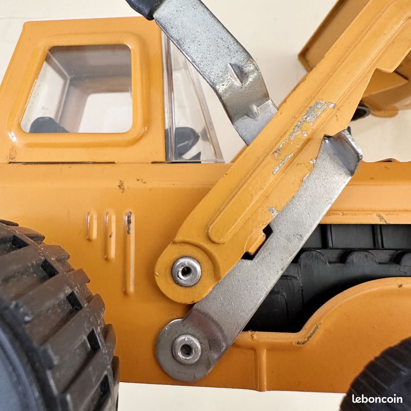 Camion Grue Miniature Samson Junior - AD332 - Marque Rico - Orange - Bon état