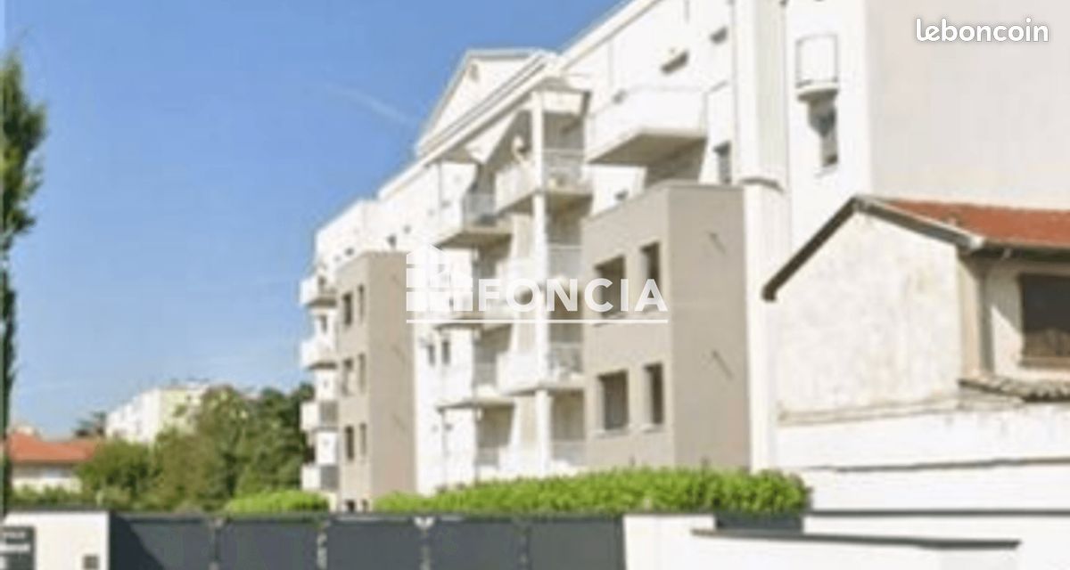 Appartement 2 pièces 47 m² · à Romans-sur-Isère · 47 m² · 522 €