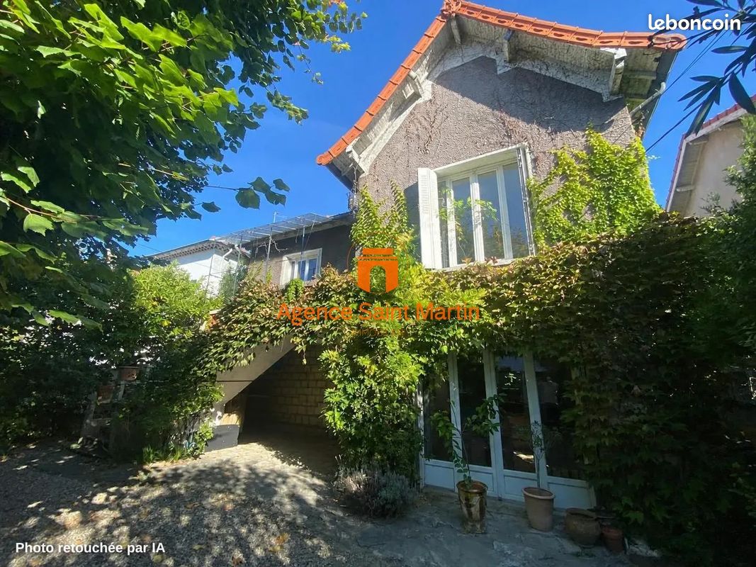 Maison 6 pièces 193 m² · à Montélimar · 193 m² · 1 400 €/mois