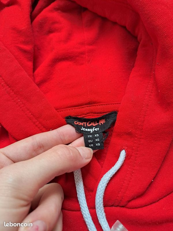 Sweat court rouge (image 4)