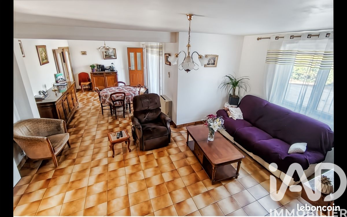 Propriété 8 pièces 159 m² (image 14)