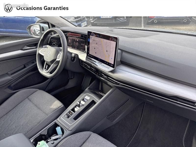 Volkswagen Golf 1.5 eHybrid 204ch VW Edition DSG6 (image 39)