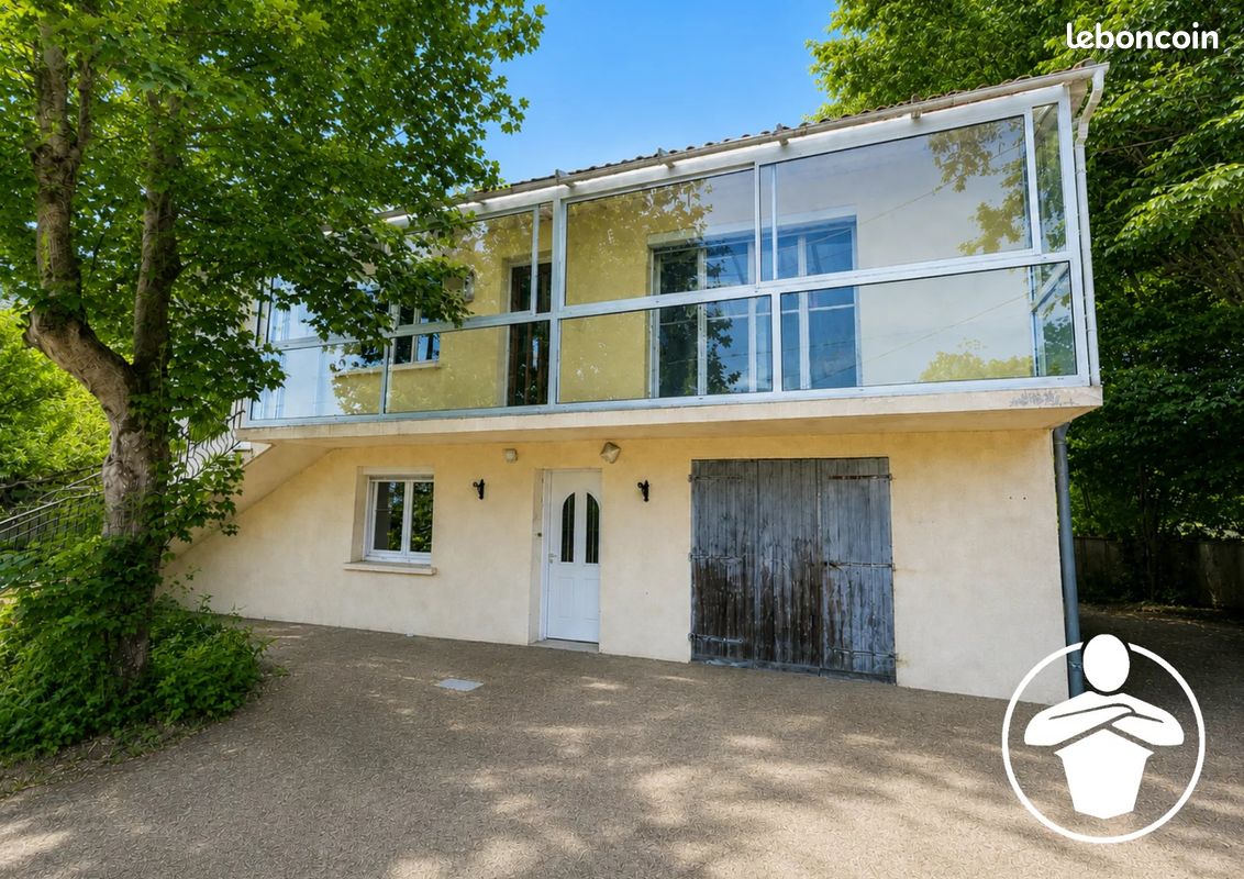 Maison 7 pièces 173 m² · à Colayrac-Saint-Cirq · 173 m² · 140 000 €