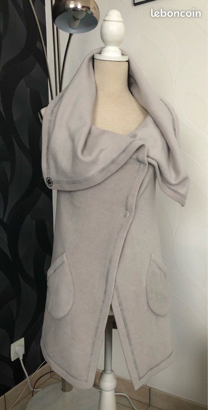 GILET COP COPINE Modele Laser Taille 2 EUR 4,00 - FR