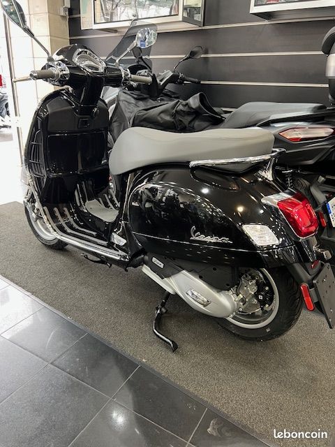 Vespa GTS 125IE NEW GENERATION - 0KM - OFFRE DESTOCKAGE (image 2)