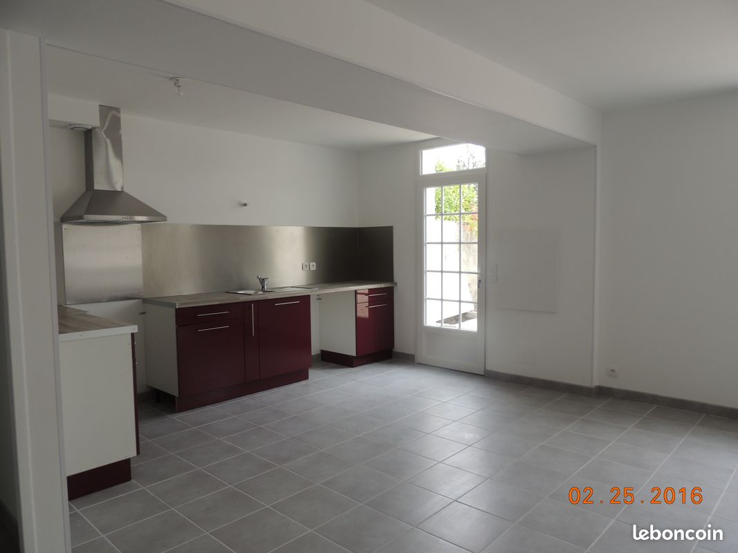 Appartement 4 pièces 80 m² · à Val-de-Cognac · 80 m² · 709 €/mois