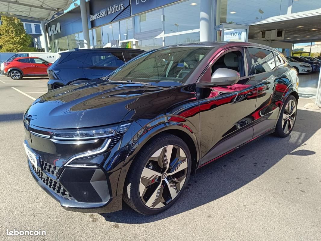 Renault Mégane E-TECH EV60 220 ch optimum charge Iconic (image 1)