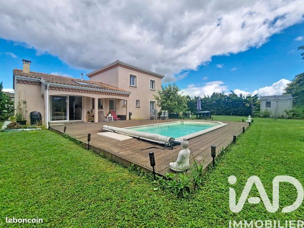 Maison familiale 5 pièces 136 m²