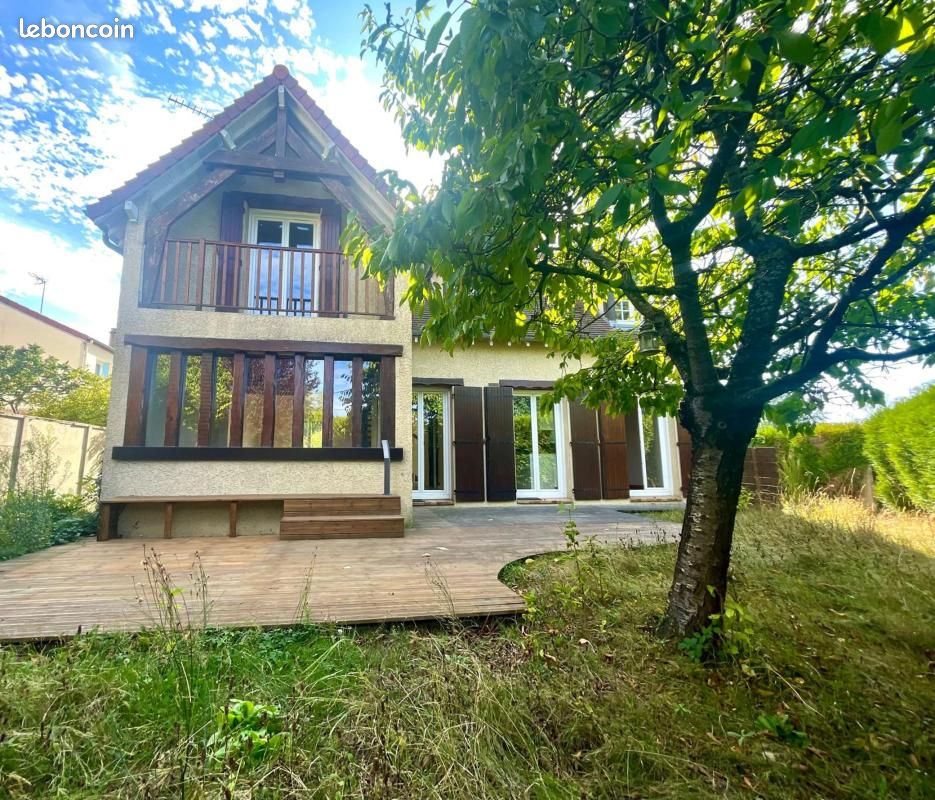 Maison 7 pièces 140 m² · à Rambouillet · 140 m² · 499 000 €