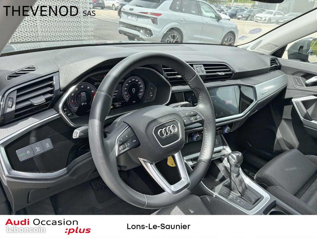AUDI Q3 35 TFSI 150 ch S tronic 7 Limited (image 20)