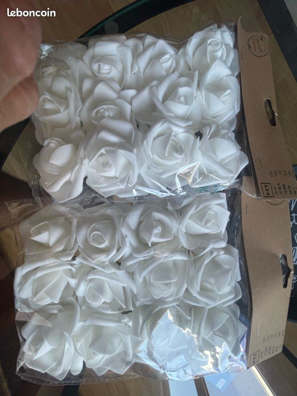 Fleurs décoratives gâteau (image 1)