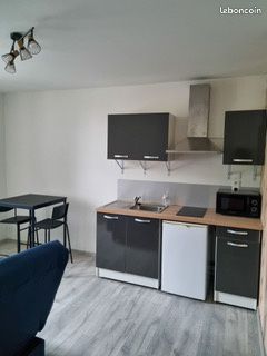 Appartement 1 pièce 19 m² · à Les Herbiers · 19 m² · 370 €