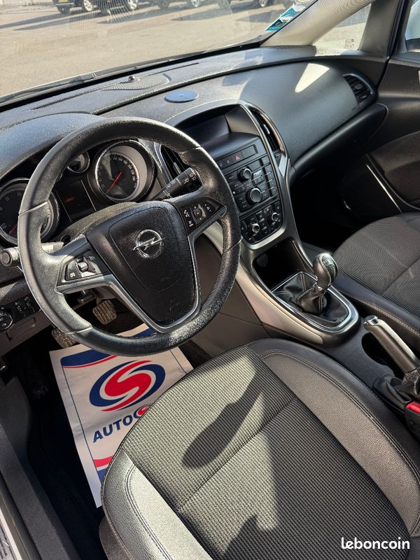 Opel Astra 1.7 CDTI (image 17)