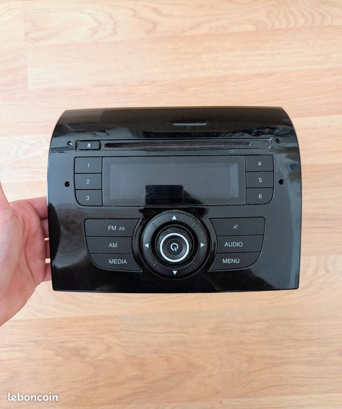 Autoradio d'origine Fiat Ducato (image 1)