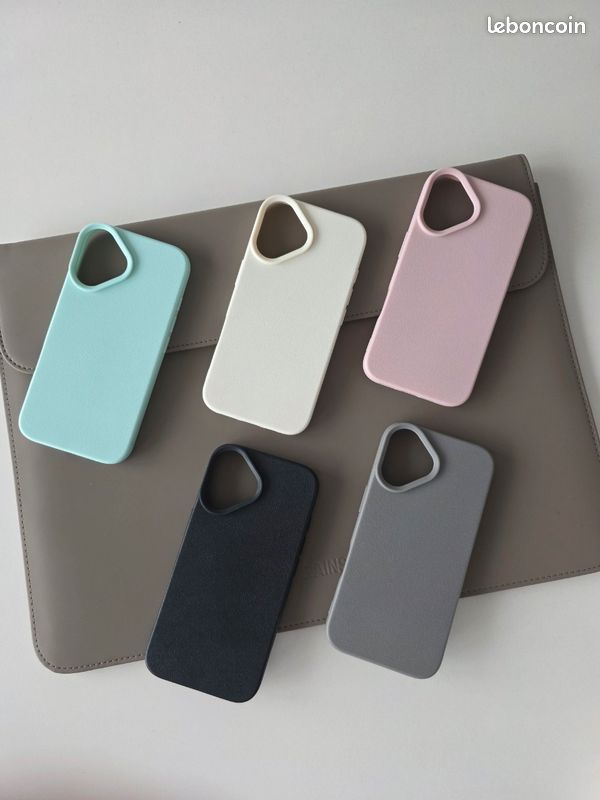 Coque iphone 16 (image 12)