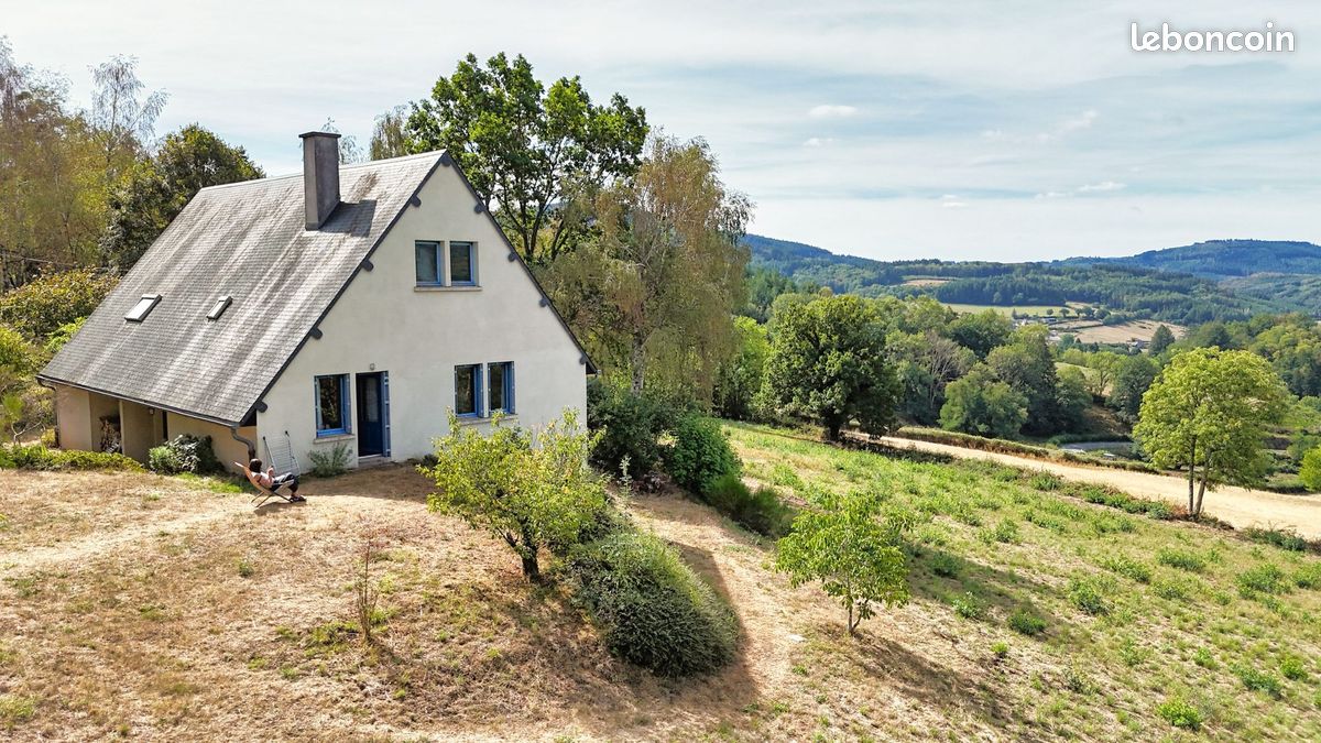 Maison 7 pièces 180 m² · à Cussy-en-Morvan · 180 m² · 195 000 €