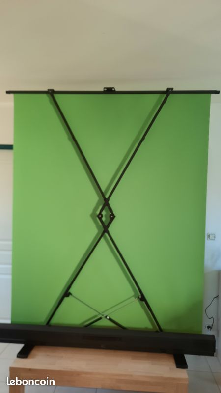 Av fond vert ELGATO servi une fois (image 1)