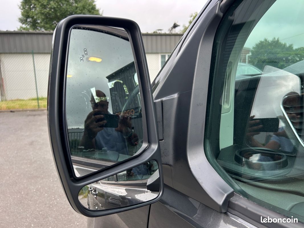 FORD TRANSIT CUSTOM CABINE APPROFONDIE 170CV BVA LIMITED 6 PLACES - CAMÉRA + ATTELAGE -PAS DE TVa (image 25)