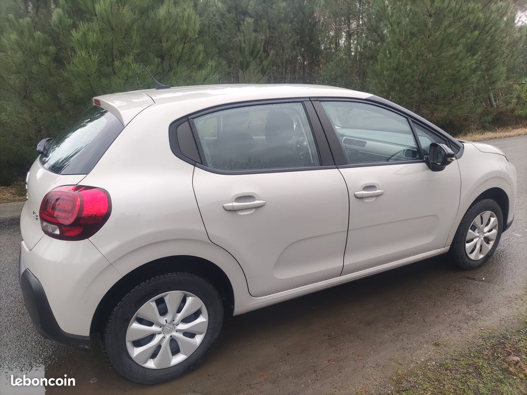 Citroen c3 2021 1.2 82cv essence 22 000 km (image 3)