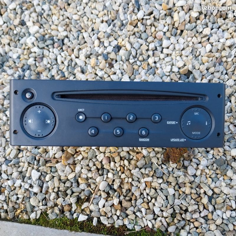 Commande Autoradio Occasion Pour Renault Clio II Phase 1 - 1.2