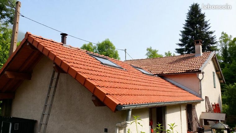 Maison de caractère avec terrain et rivière à deux pas d'Ax-les-Thermes