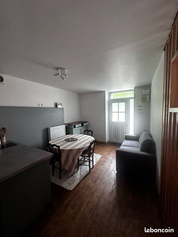 Appartement 2 pièces 35 m² · à Savignac-les-Églises · 35 m² · 600 €