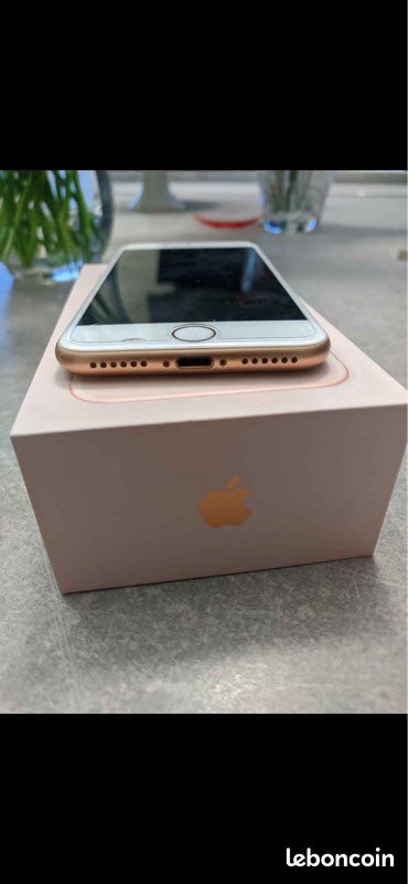 IPhone 8 (image 2)