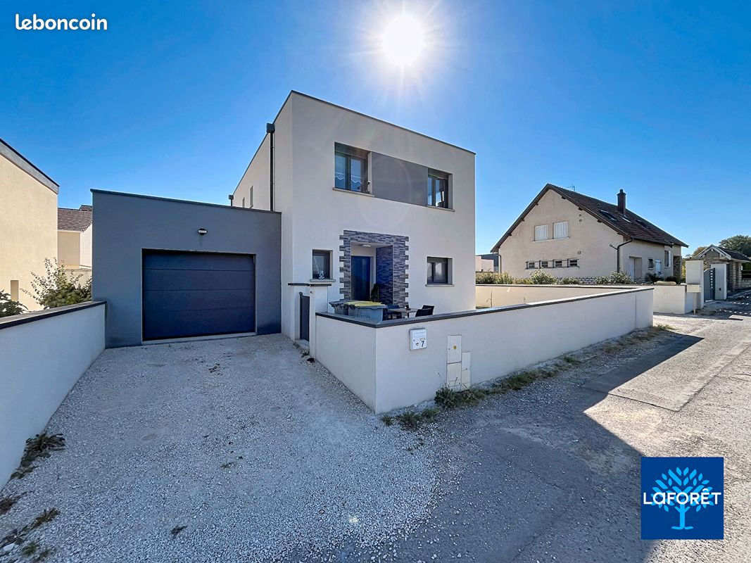 Maison 6 pièces 133 m² · à Is-sur-Tille · 133 m² · 310 000 €