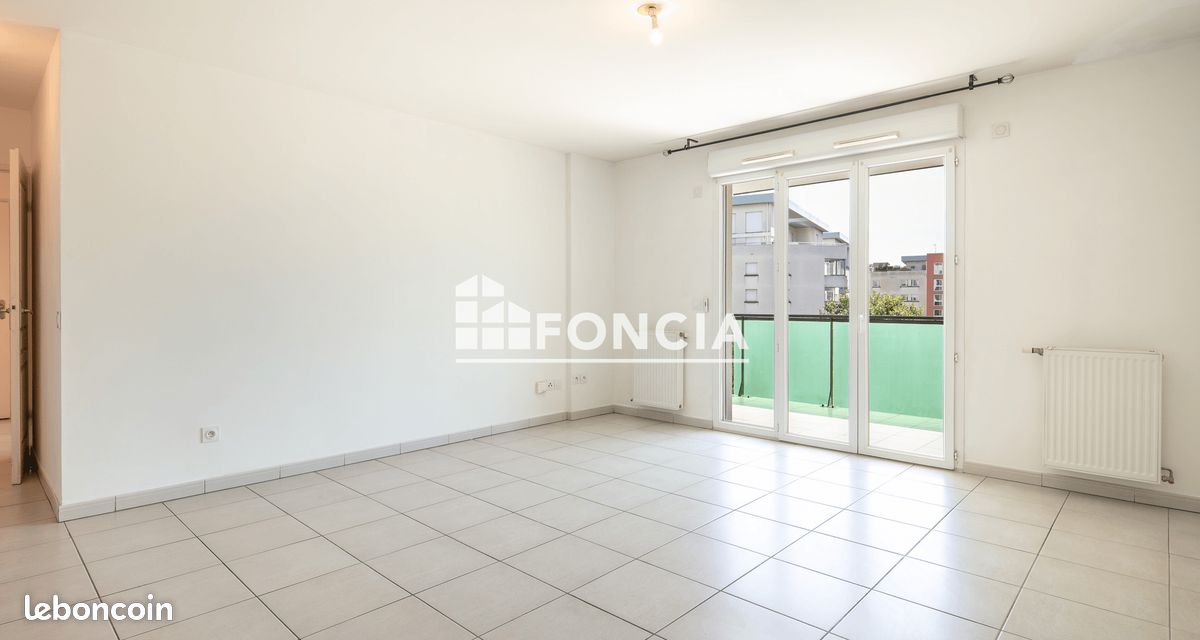 T3 – 63 m² avec possibilité de garage et balcon plein sud – Centre d'Échirolles (image 6)