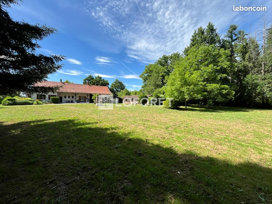 Maison 4 pièces 112 m² · à Louhans · 112 m² · 170 000 €