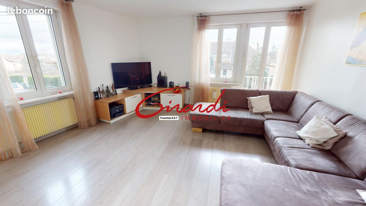 Appartement 5 pièces 135 m² · à Wittenheim · 135 m² · 218 000 €