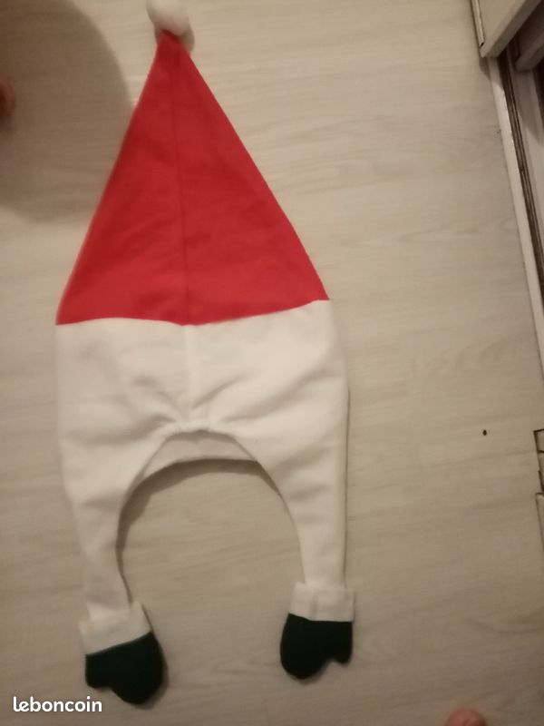 à vendre très jolie bonnet Papa Noël (image 3)