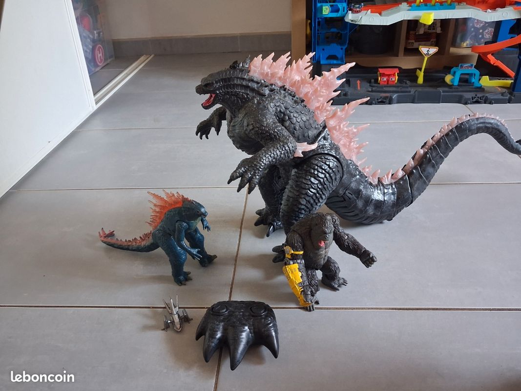 Lot godzilla vs kong (image 2)