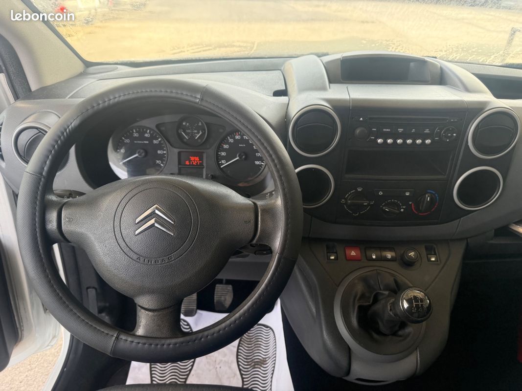 Citroën Berlingo 1.6hdi 75 frigorifique route + secteur (image 6)
